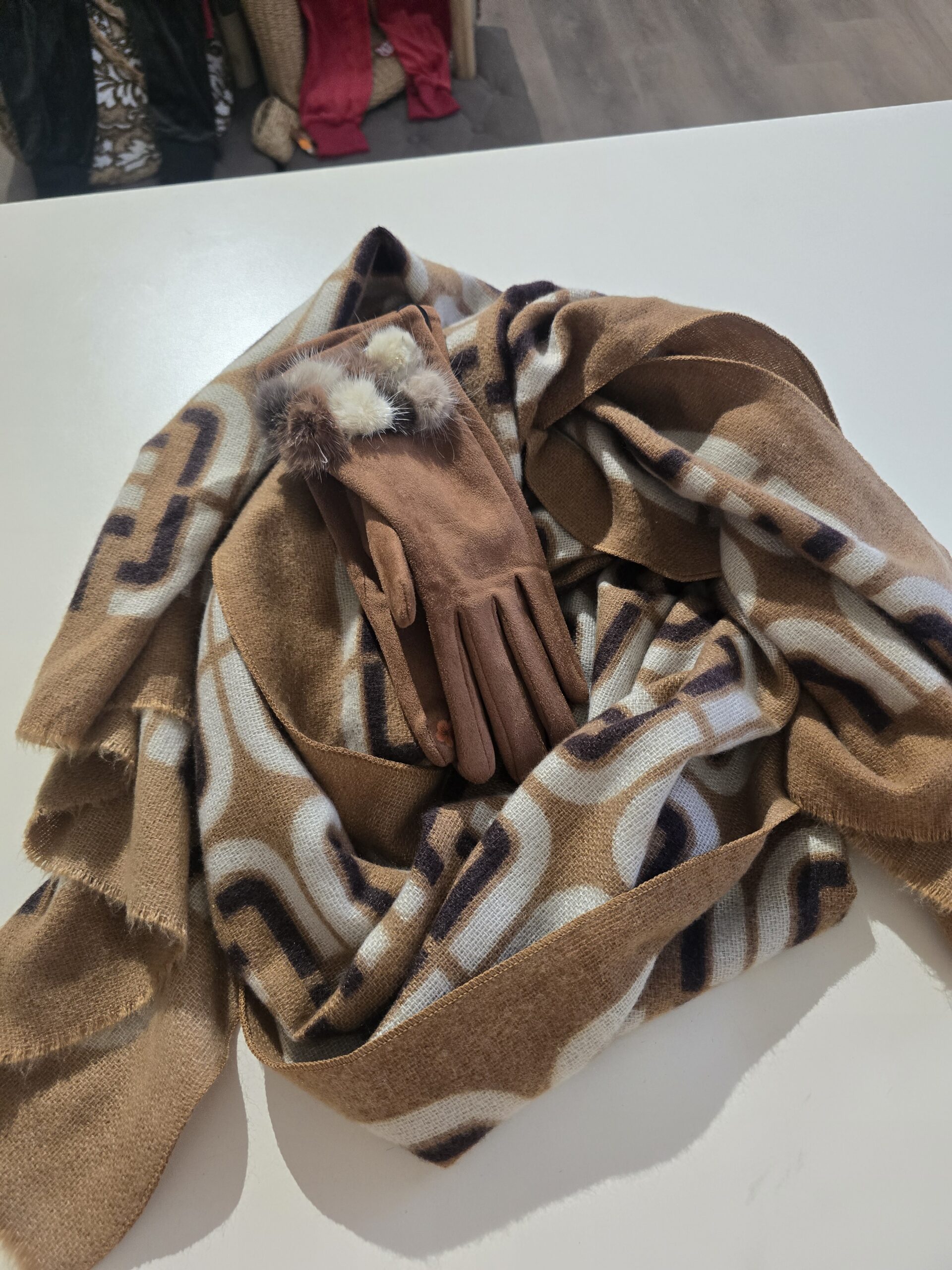 Set sjaal handschoenen camel